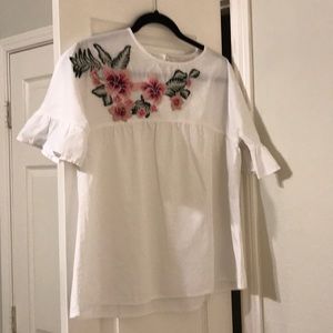 White Cotton Blouse W Embroidery